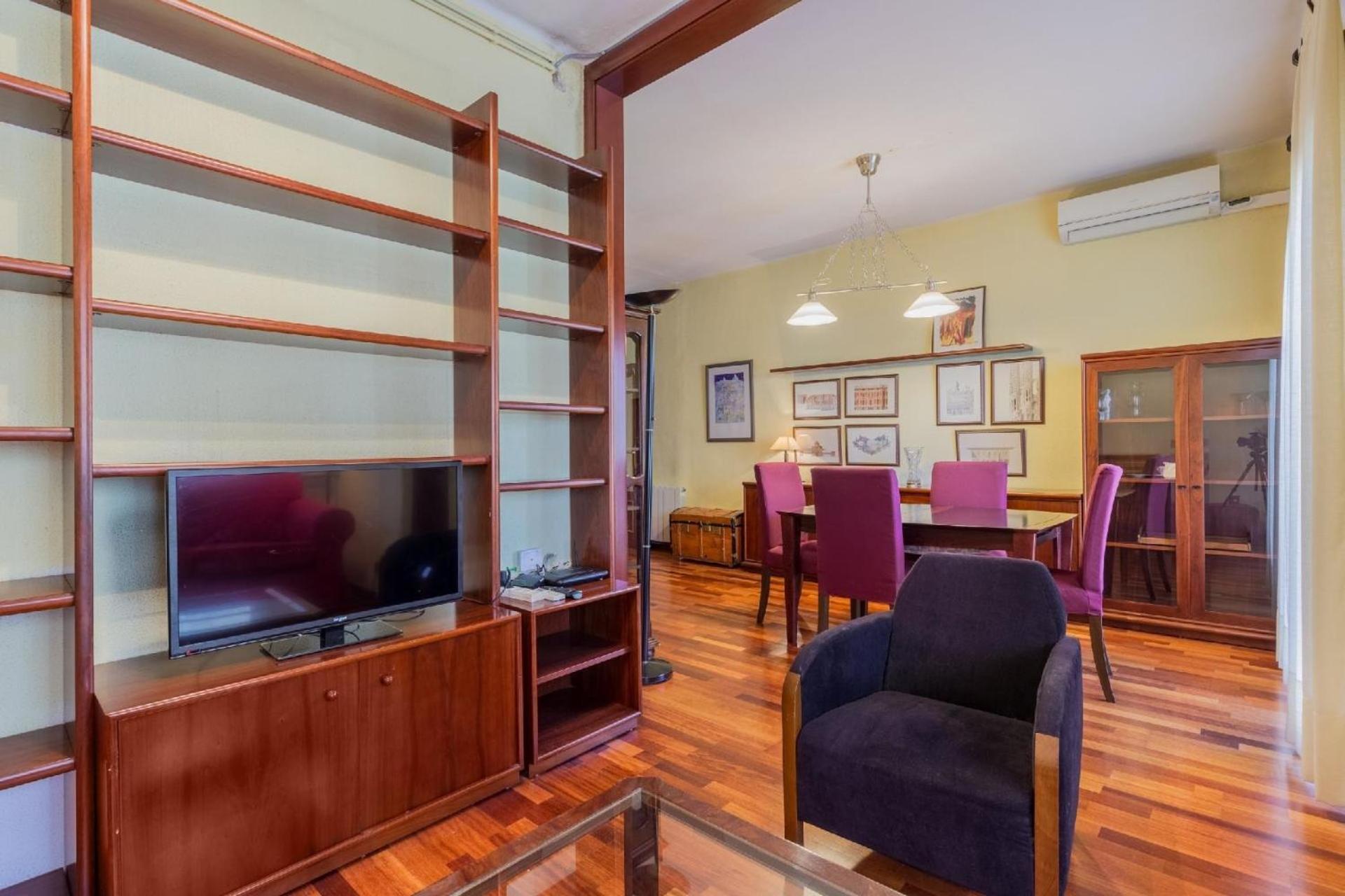 Appartement Fuer 5 Personen Ca 75 Qm In Barcelona-sants-montjuic, Costa Brava Costa Del Maresme *